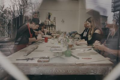Žvilgsnis pro dirbtuvių langą